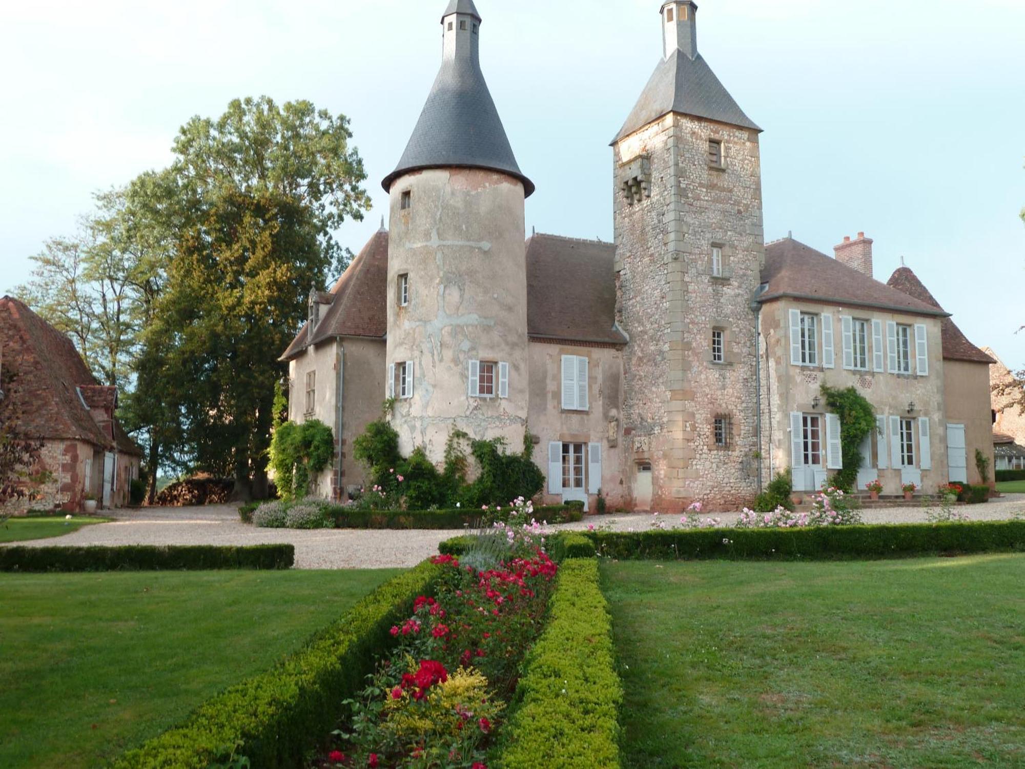 Chateau De Clusors Saint-Menoux Екстер'єр фото